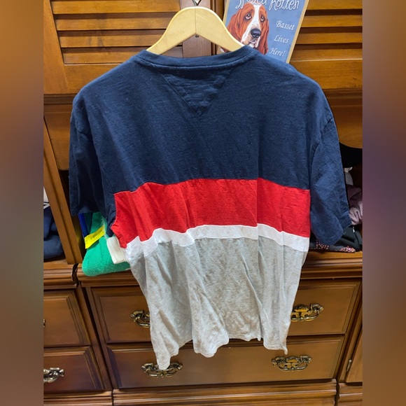 Tommy Hilfiger Classic colours t shirt - Picture 2 of 3